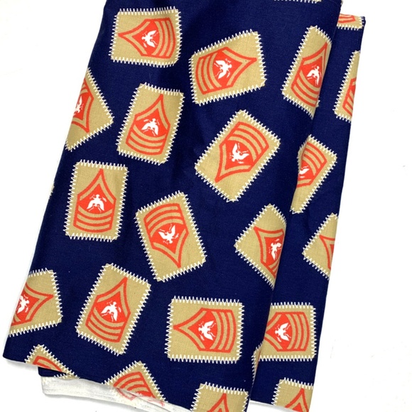 Rare Vintage Eagle Coat Arms Fabric Remnant Scrap - Picture 1 of 5